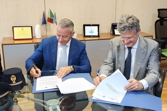 Sicurezza informatica, Arpa Campania sigla accordo con Polizia di Stato