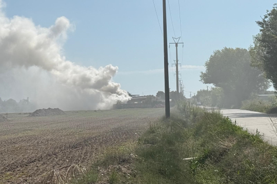 Incendio a Mondragone (Caserta), avviato monitoraggio diossine